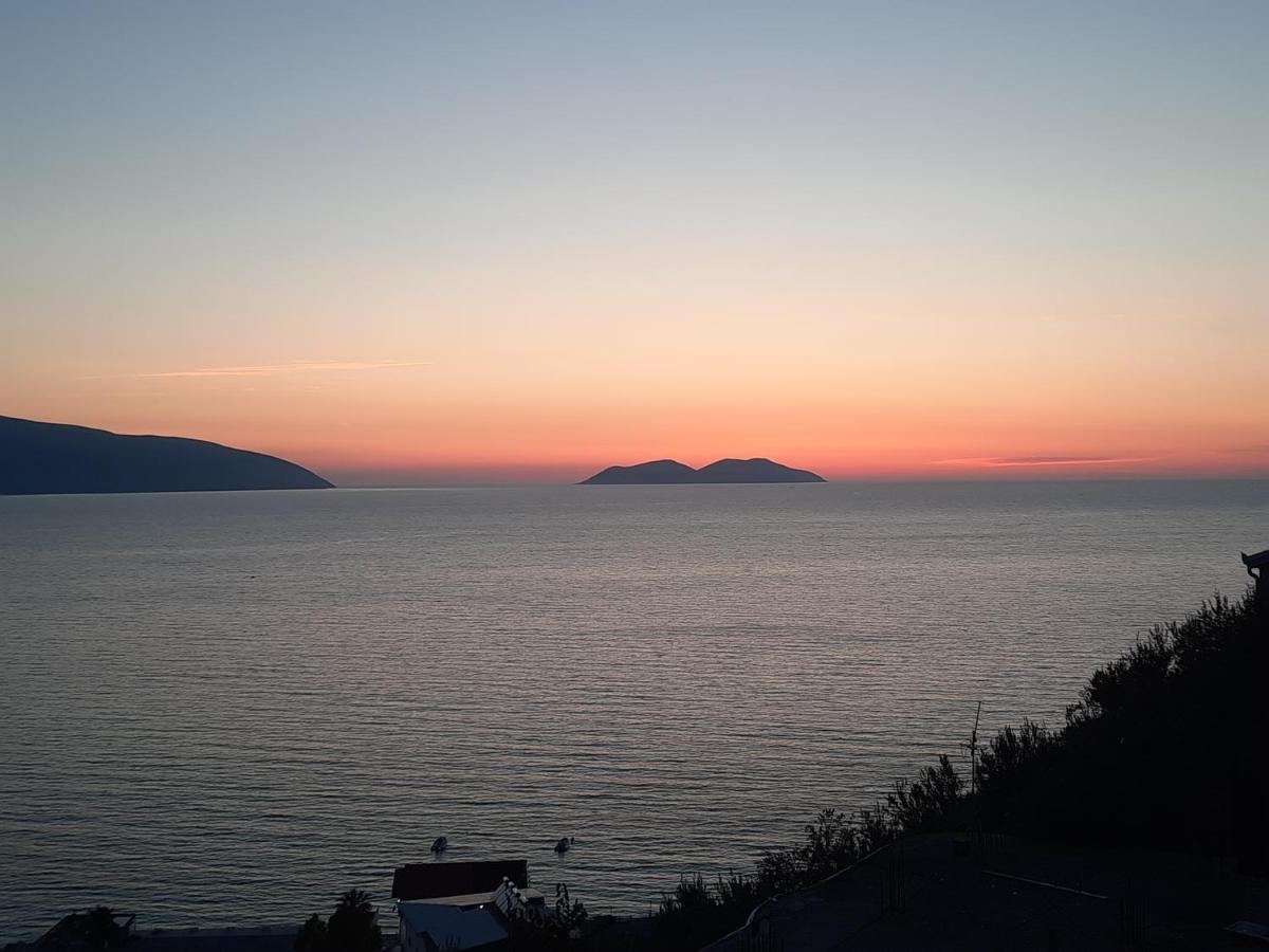 Flower Hill Vlore Ngoại thất bức ảnh