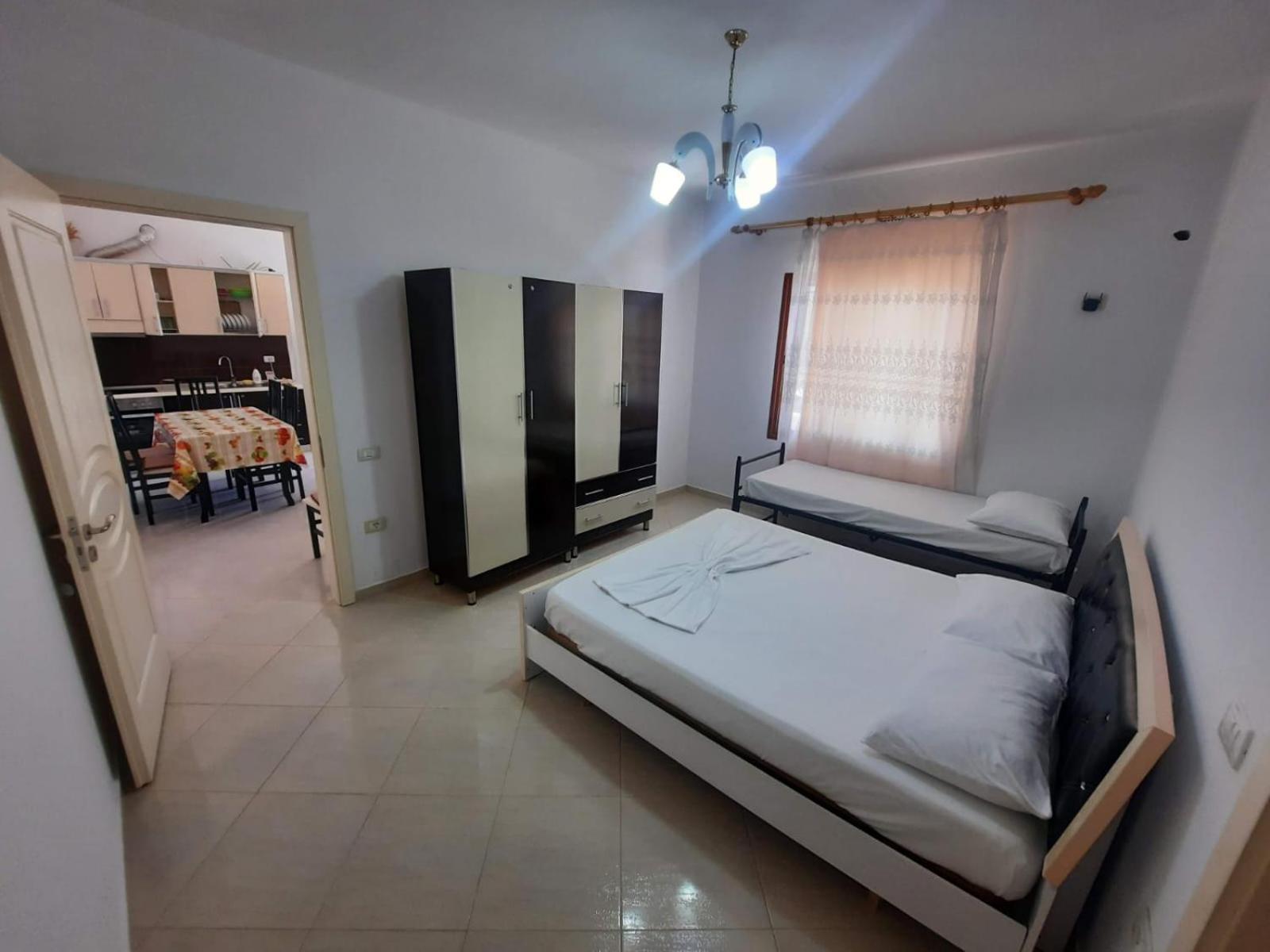 Flower Hill Vlore Ngoại thất bức ảnh
