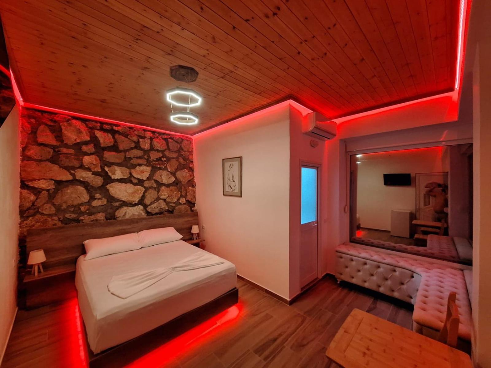 Flower Hill Vlore Ngoại thất bức ảnh